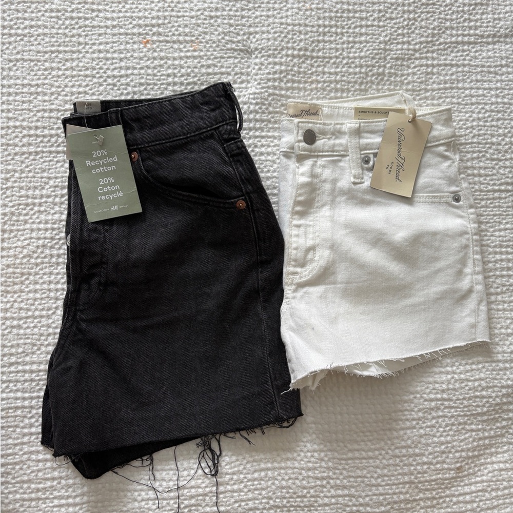 NEW Women’s shorts size 2 bundle